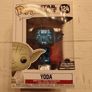 Star Wars Yoda pop Vinyl Figure - Blue Chrome Celebration 2019